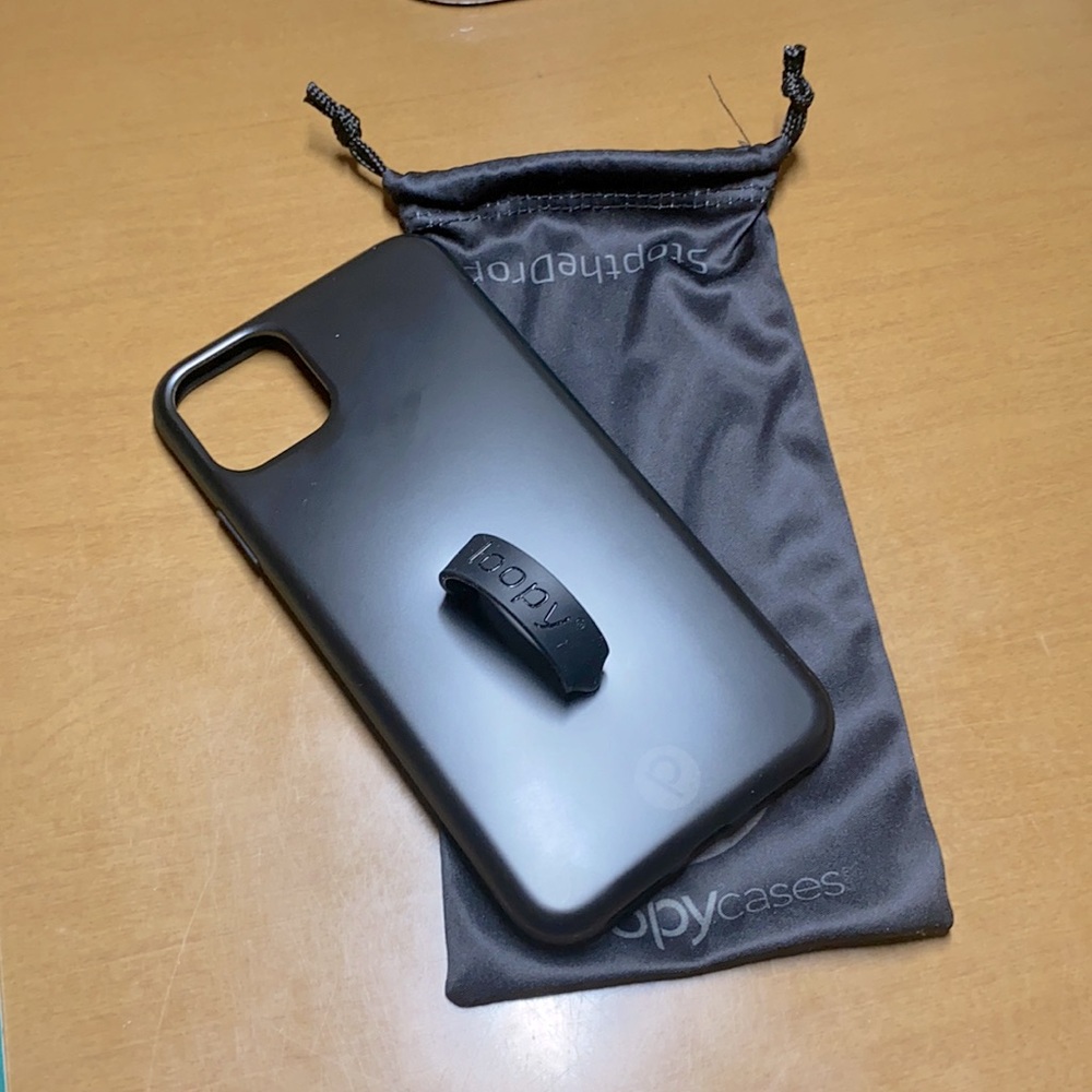 Loopy Case Stealth Black - iPhone 11 Pro Max